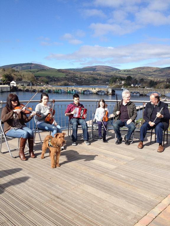 Shannon Breeze B&B Killaloe Extérieur photo