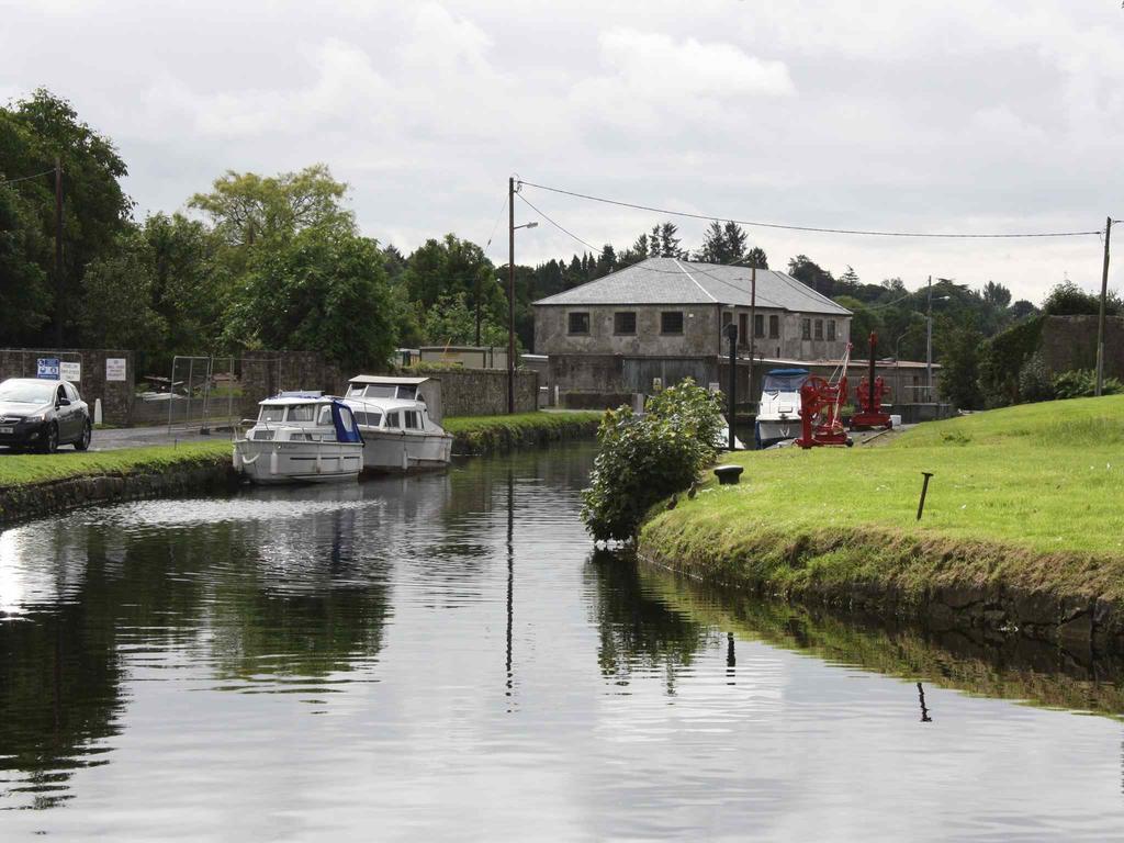Shannon Breeze B&B Killaloe Extérieur photo